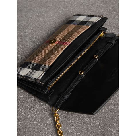 burberry house check wallet.